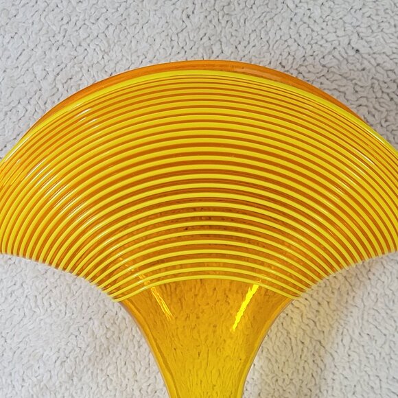 Antique Kralik Czech Art Glass Fan Vase - Picture 2 of 6